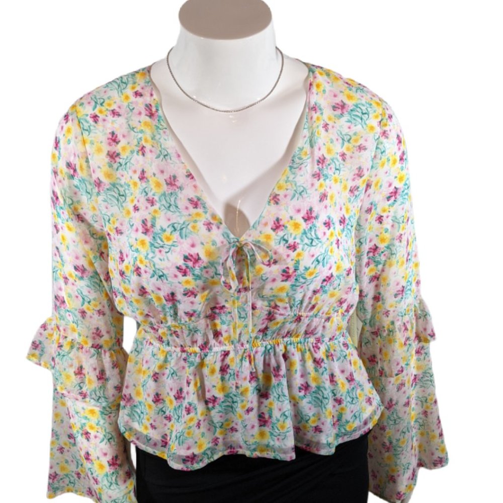 NWT  june & hudson   Floral top